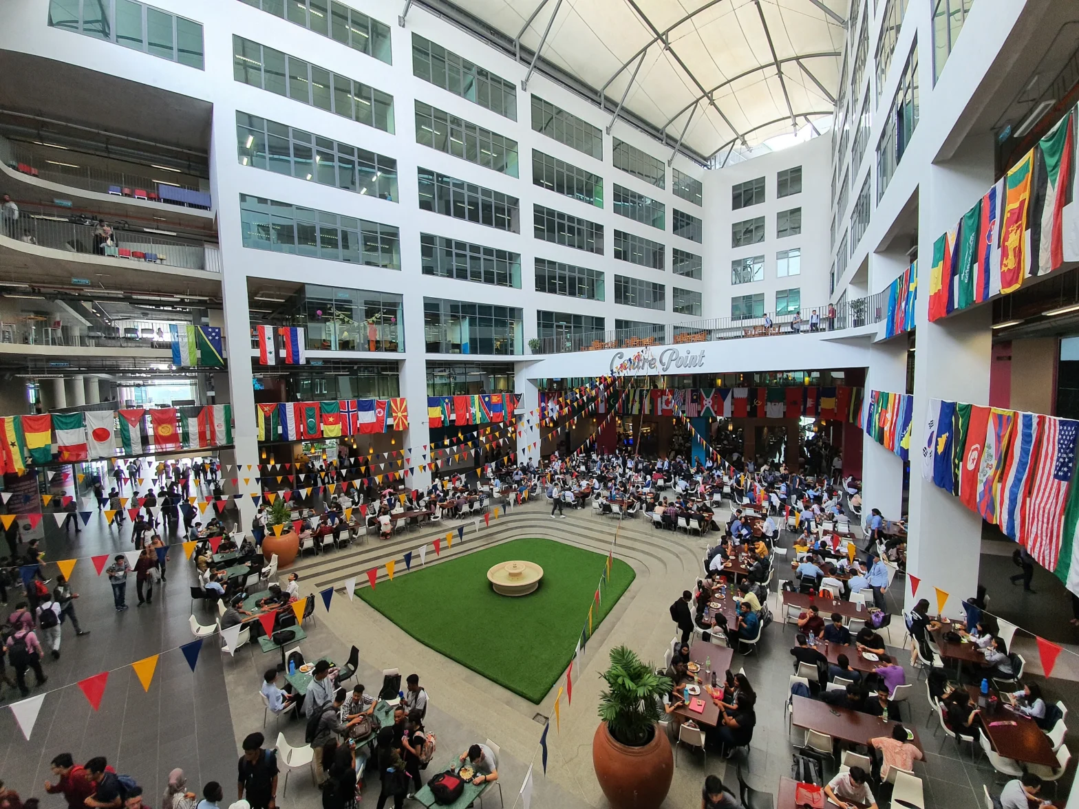 How to Get Into One of The Best MBA Programs in the World: A blog on the different factors and considerations to take into account when choosing an MBA program.